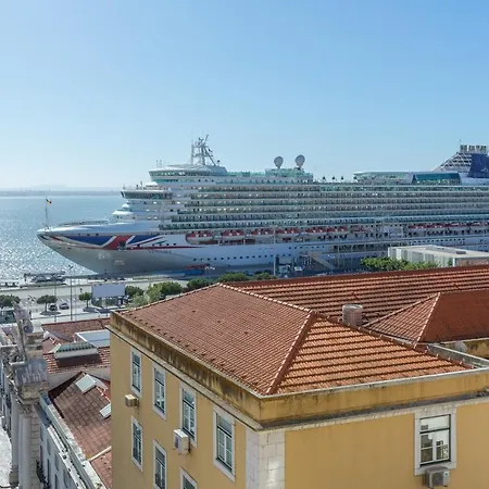 Alfama River View * Lisbon