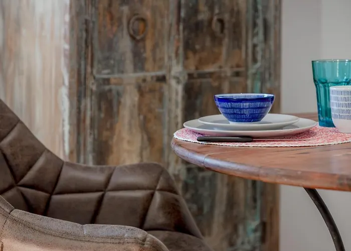 Alfama River View Апартаменти *