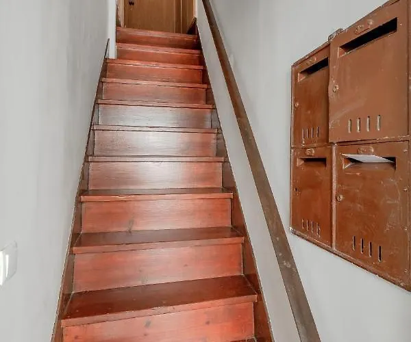 Апартаменти Alfama River View *